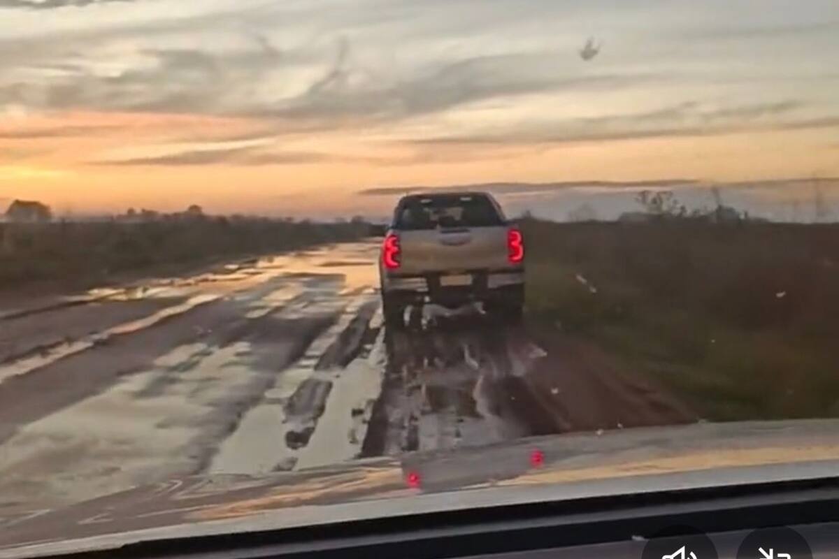 La imagen que compartió Santiago Ballesteros de un camino en el partido de Bolivar