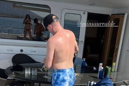 La imagen que desató el escándalo y derivó en la renuncia de Insaurralde