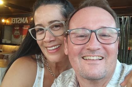"...la improvisación es la llave maestra de la felicidad, pero en lo cotidiano es muy difícil improvisar, por lo tanto, hay que estar comunicados para entender que somos dos”.