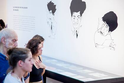 La inauguracion de la muestra de Masotta