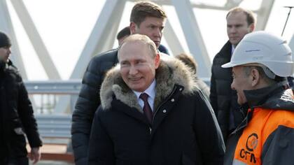La inauguración de la obra, encabezada en 2018 por el presidente ruso Vladimir Putin, fue un símbolo definitivo de la adhesión de Crimea