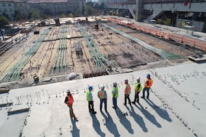 La industria de la construcción está fuertemente impulsada en EE.UU. por trabajadores inmigrantes latinos