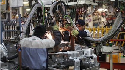 El Indec dio a conocer los datos sobre industria y construcción