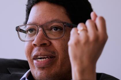 La industria tecnológica intentó reducir el sesgo en IA. Trump quiere acabar con esos esfuerzos