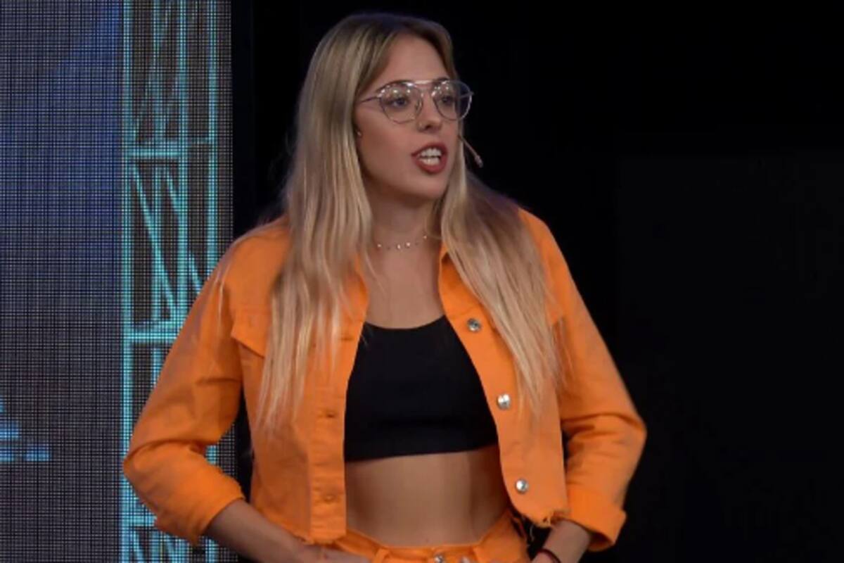 La influencer protagonizó un tenso momento en vivo con un taxista que participó del programa de Guido Kaczka