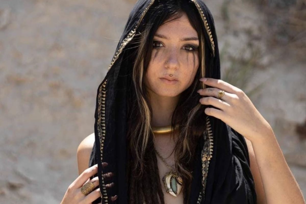 La influencer Shani Louk, de 23 años, fue asesinada en el ataque de Hamas del 7 de octubre