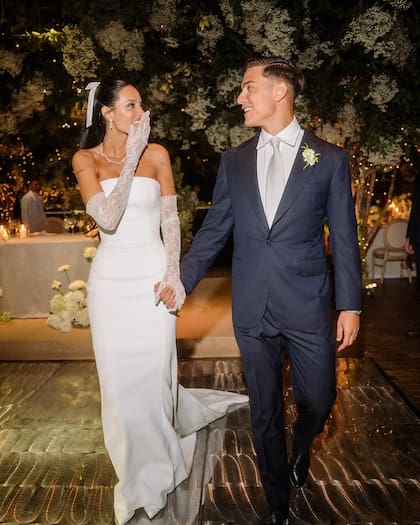 La influencer y el futbolista se casaron el 20 de julio en el Dok Haras de Exaltación de la Cruz (Foto: Instagram @paulodybala)