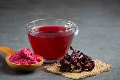 La infusión natural que alivia dolores, regula el peso y fortalece el corazón