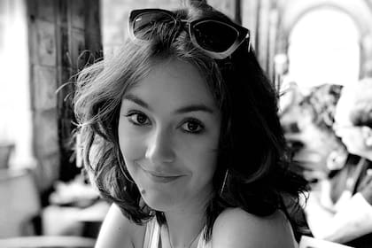 La inglesa Julia Armfield, autora de "El gran despertar", uno de los títulos más destacados de 2021