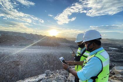 La iniciativa de Central Puerto contempla la construcción de una línea de alta tensión (LAT) de aproximadamente 140 kilómetros con origen en la Estación Transformadora (ET) Puna