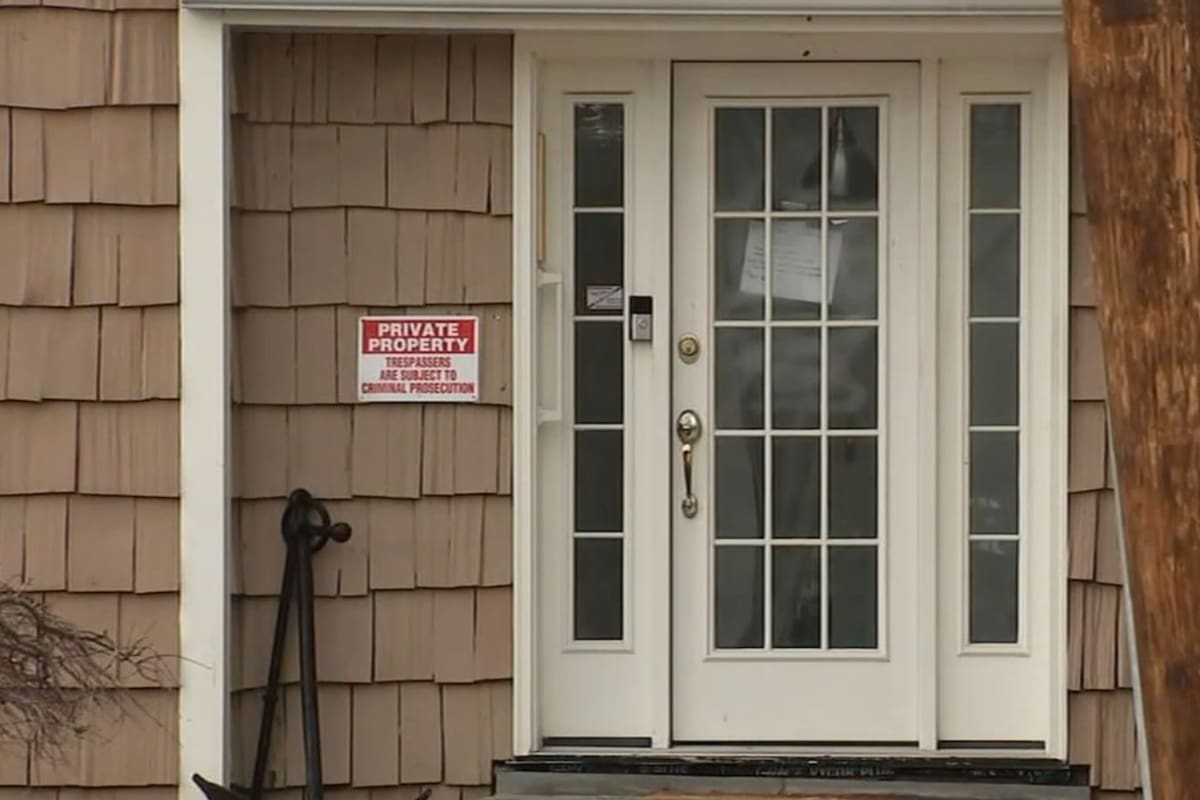 La iniciativa de Mario Mattera busca combatir la "epidemia" de ocupaciones ilegales de viviendas en Nueva York