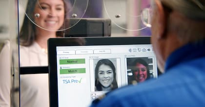 La iniciativa de Touchless ID permite pasar por los controles de los aeropuertos más rápido
