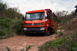 La experiencia de manejar un camión con tracción 4x4 en los terrenos más difíciles