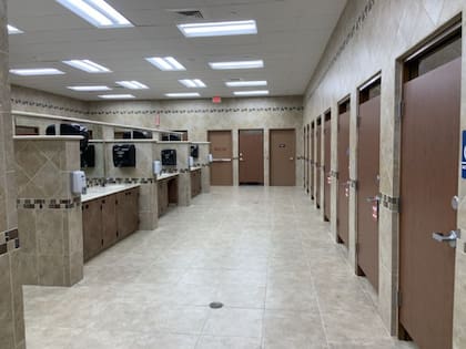 la inigualable limpieza de sus baños le valió un galardón en 2012 como la ganadora de un concurso nacional de baños