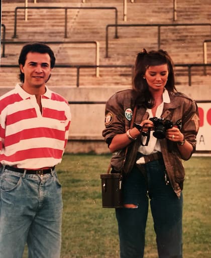 La insólita foto que juntó a Alejandro con Adriana diez años antes de que se conocieran