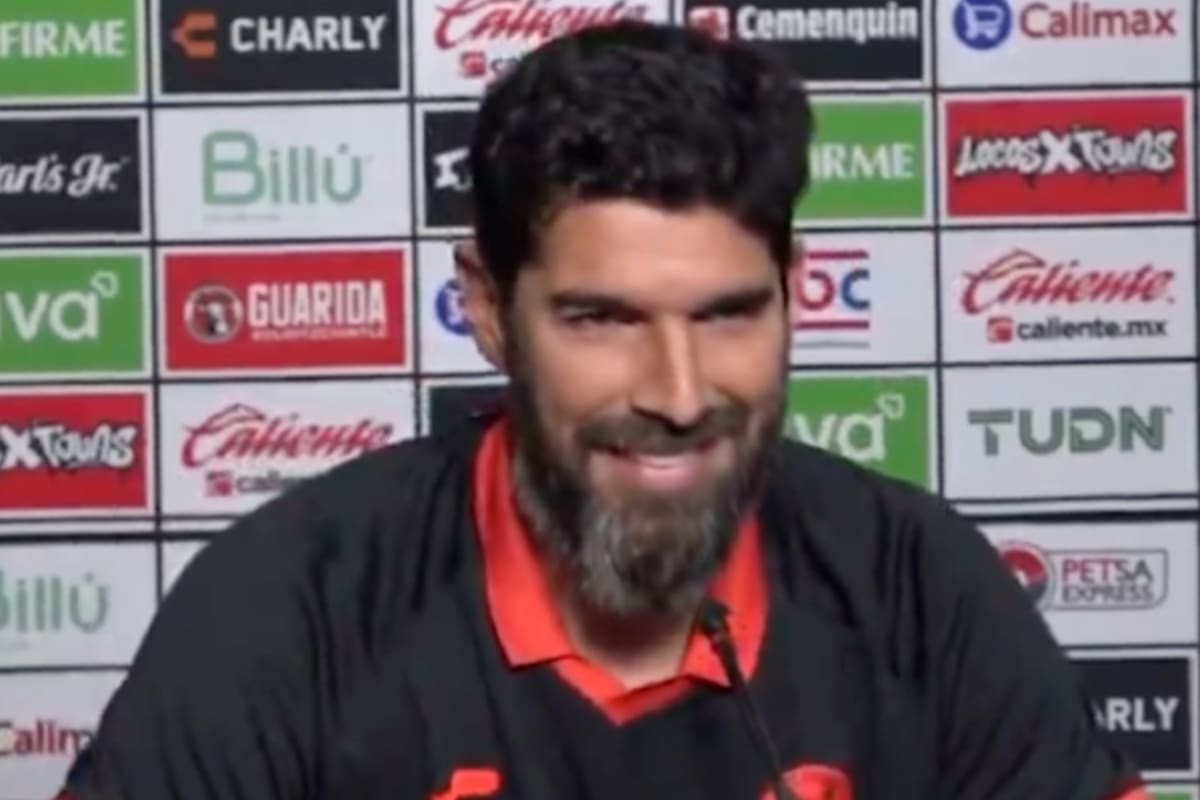 La insólita pregunta que le hicieron al Loco Abreu en México
