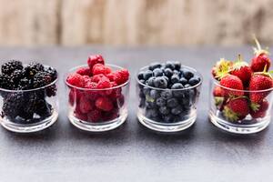 La inteligencia artificial lista 6 frutas con antioxidantes que contribuyen al bienestar