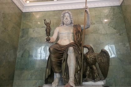 La inteligencia artificial permite imaginar cómo se vería Zeus en la vida real