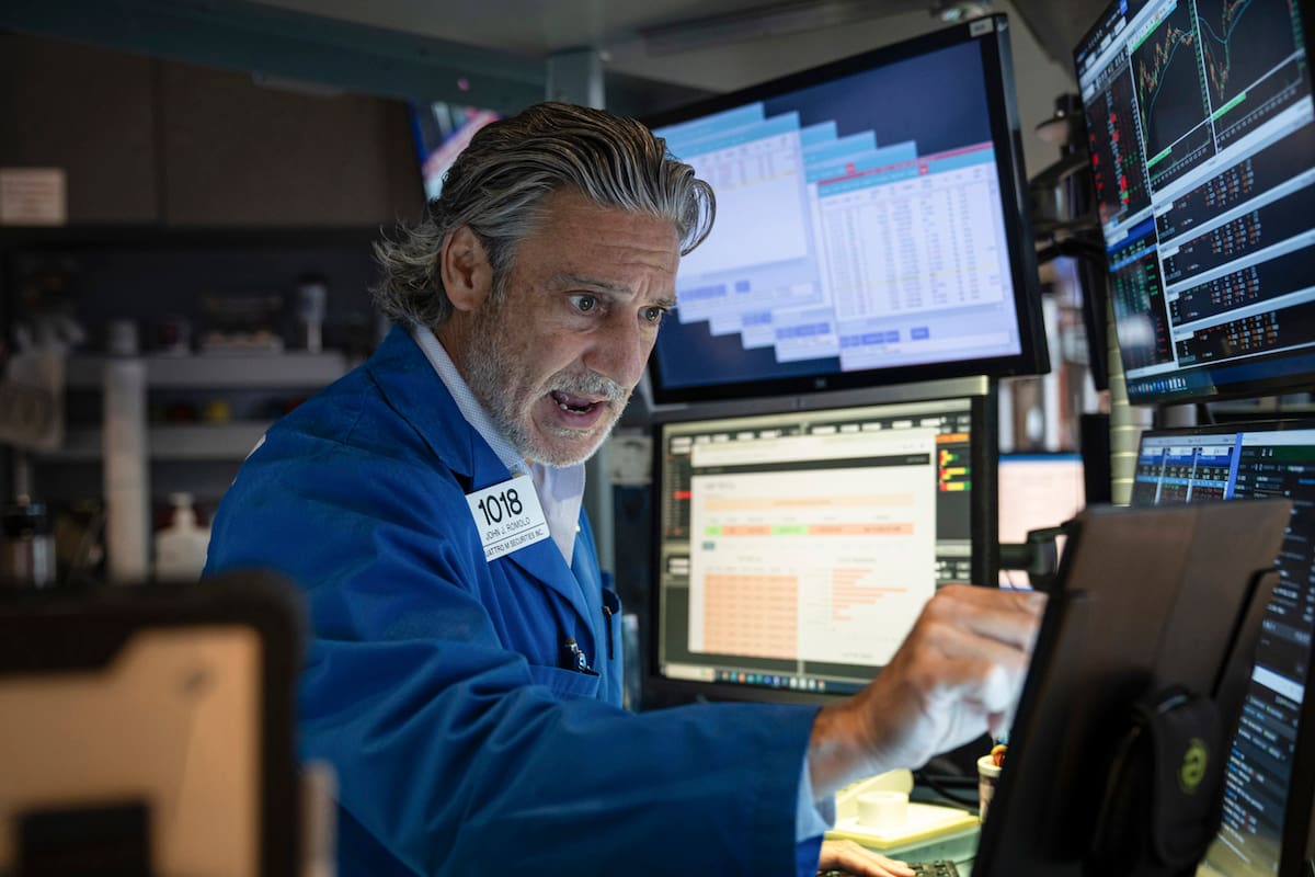 La inteligencia artificial puede analizar grandes volúmenes de datos y realizar modelos predictivos a partir del aprendizaje automático, lo cual puede ayudar identificando patrones y tendencias de trading (Ava Pellor/The New York Times)