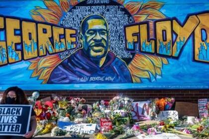 La intención del magnate es la de luchar por la igualdad de oportunidades y un tratamiento equitativo en la justicia para los afroamericanos, para que no se repitan episodios como los que terminaron en el crimen de George Floyd, en Minneápolis, en mayo de este año