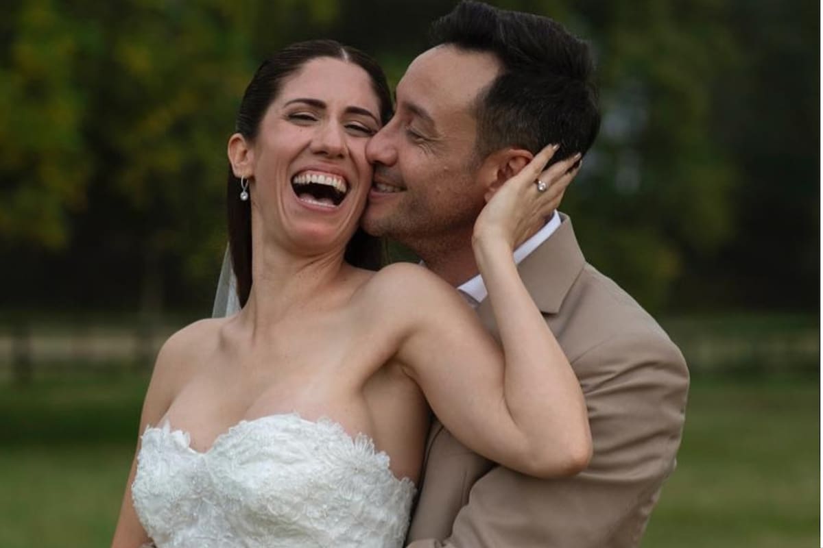 La íntima celebración de Luciano Pereyra y Julia Rezzuto