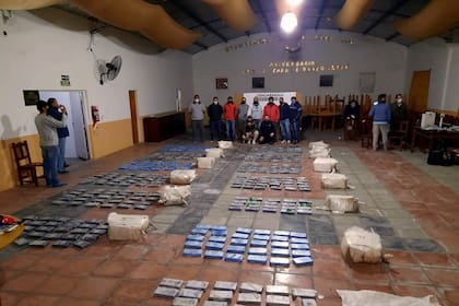 Decomisaron 382 kilos de cocaína en los alrededores de Rosario