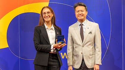 La investigadora Renata Reinheimer fue reconocida en como Mejor Emprendedora 2026 por la OMPI