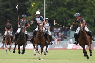 El Abierto de Palermo le ganó a la lluvia y comenzó con un 14-7 de La Ensenada