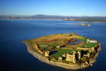 La isla británica busca un rey que se convierta en el embajador de la diversión