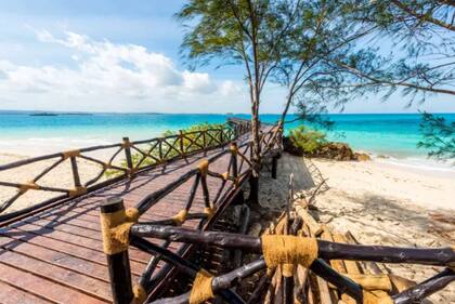 La isla de Zanzíbar, un paraíso tropical en África, es famosa por sus playas, consideradas entre las más hermosas del planeta