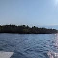 La pequeña isla flotante que apareció en Canadá, desapareció y fue localizada de nuevo