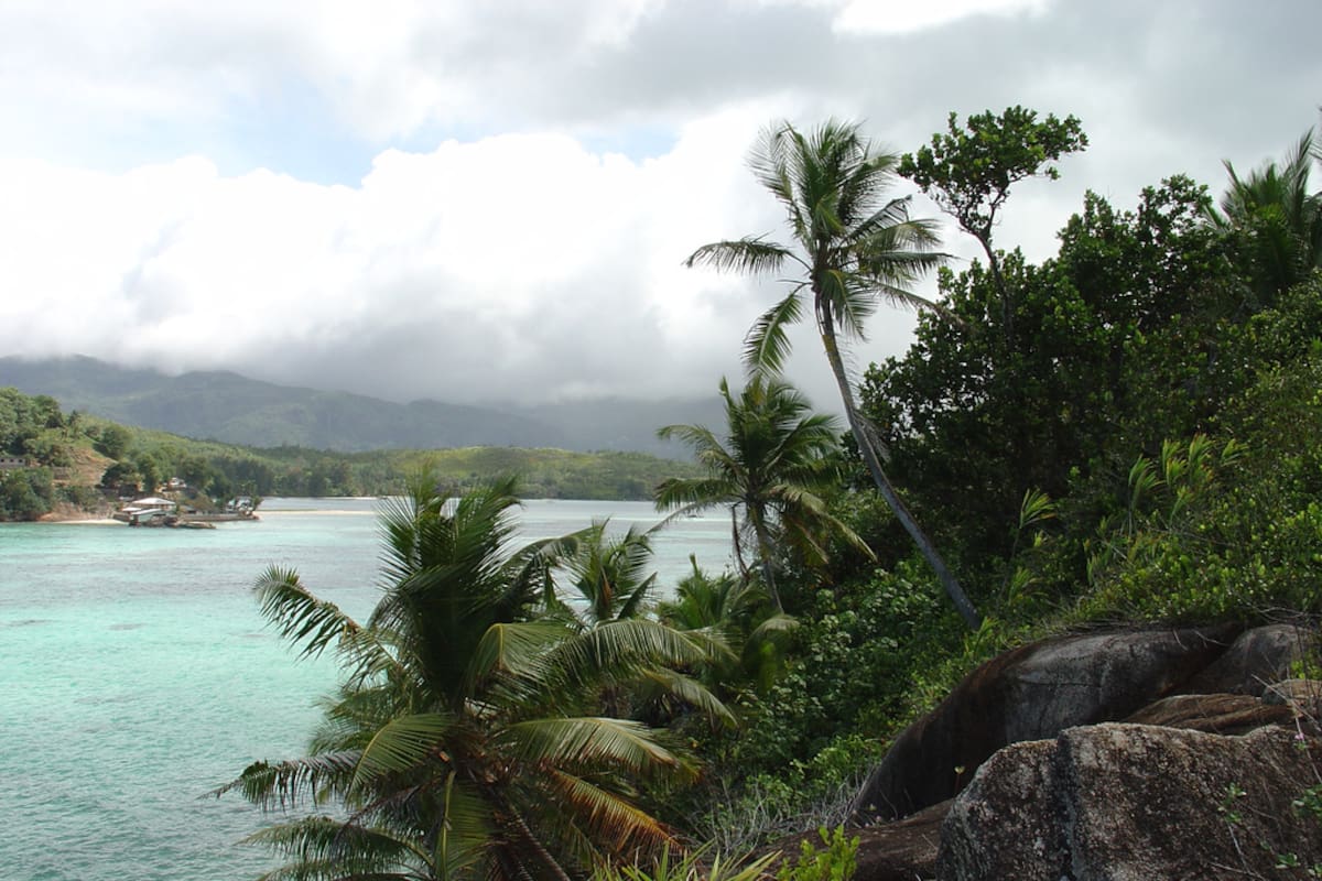 La isla fue declarada parque nacional en el 2009