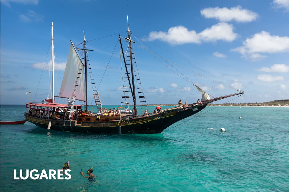 La isla promete un Caribe distinto, con playas públicas y atardeceres que se contemplan en silencio
