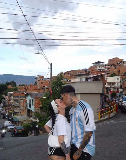 La Joaqui compartió una romántica postal junto a su nuevo novio (Foto: Instagram/@lajoaqui)