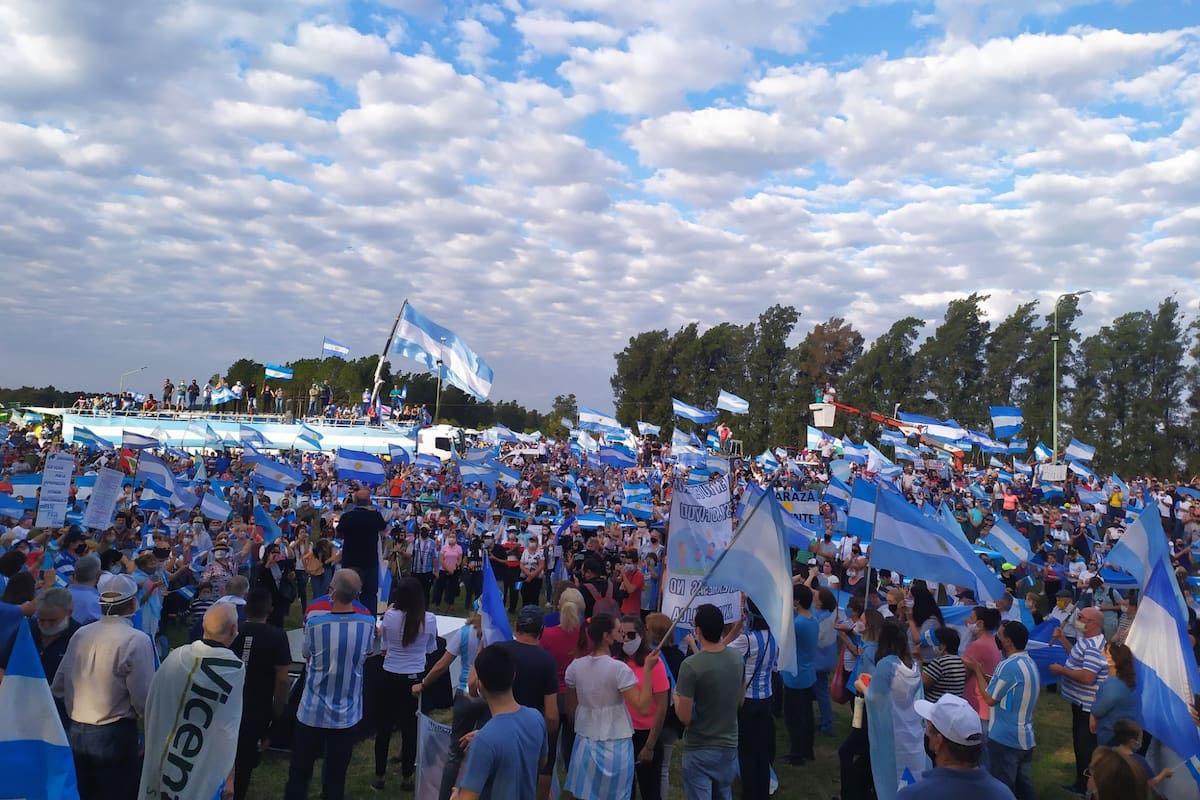 La jornada de manifestaciones contra la expropiación de Vicentín se hizo sentir en las calles de todo el país y tuvo su correlato en las redes