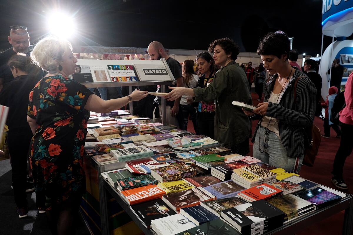 La jornada de sábado en la Feria del Libro