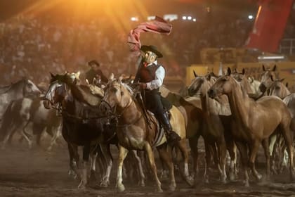 La jornada del sábado 17 promete estar llena de homenajes y buena música de folklore