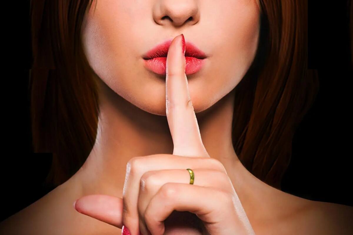 La jornada nació como propuesta de un sitio de citas online dedicado exclusivamente a aquellas personas que estén casadas o en un vínculo formal