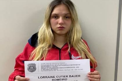 La joven asegura que es inocente a pesar de que la Policía tiene una filmación en la que se la ve vendiendo droga