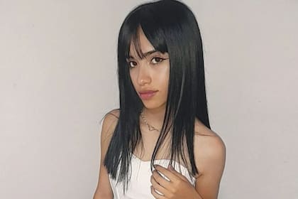 La joven de 18 años sueña con terminar su carrera de profesora y seguir formándose en la actuación (Foto Instagram @naynarvaez_)
