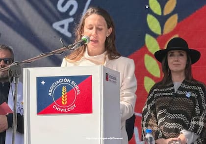 La joven dirigente comenzó a participar hace aproximadamente nueve años, a través del Ateneo juvenil