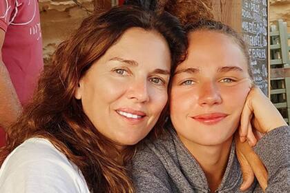 Andrea Frigerio y su hija