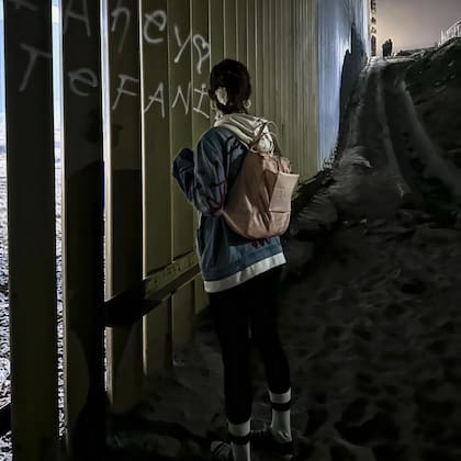La joven explicó que cometió delitos financieros, pero que jamás imaginó que enfrentaría la deportación de EE.UU.