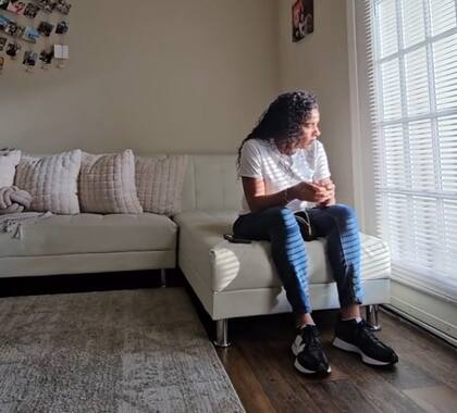 La joven latina vendió todo y regresó a Venezuela y no se arrepiente
