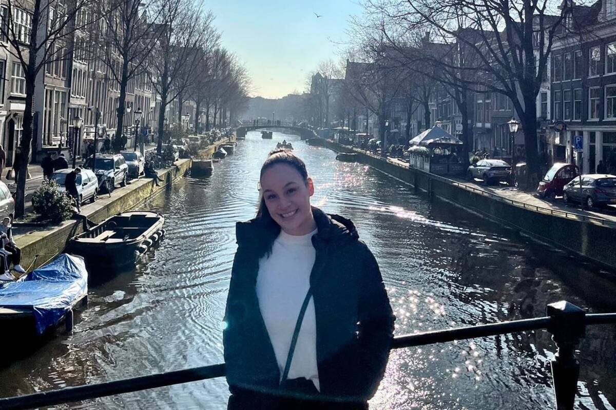 La joven murió dentro de la cabina solar (Foto Facebook Piata Tauwhare)