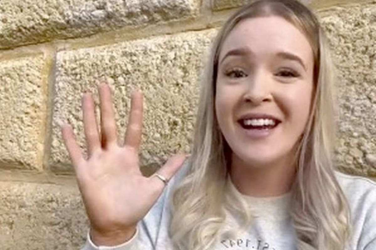 La joven se cayó de la terraza de un bar y estuvo tres meses en coma.