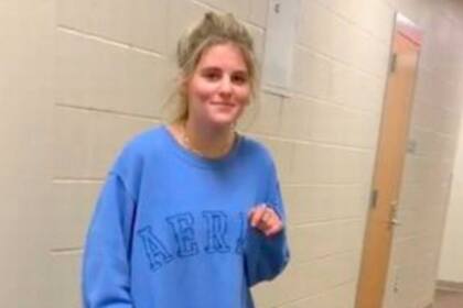 La joven viajó cinco horas para una visita sorpresa