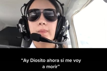 La joven volaba sola por primera vez y una importante tormenta complicó todos sus planes