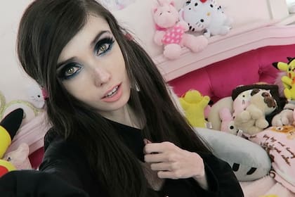 La joven volvió a mostrarse tras meses de someterse a un tratamiento