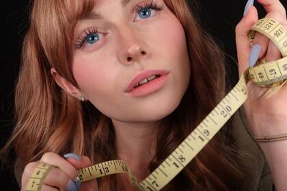 La joven youtuber comenzó su canal después de buscar una solución para el problema de salud de su hermano